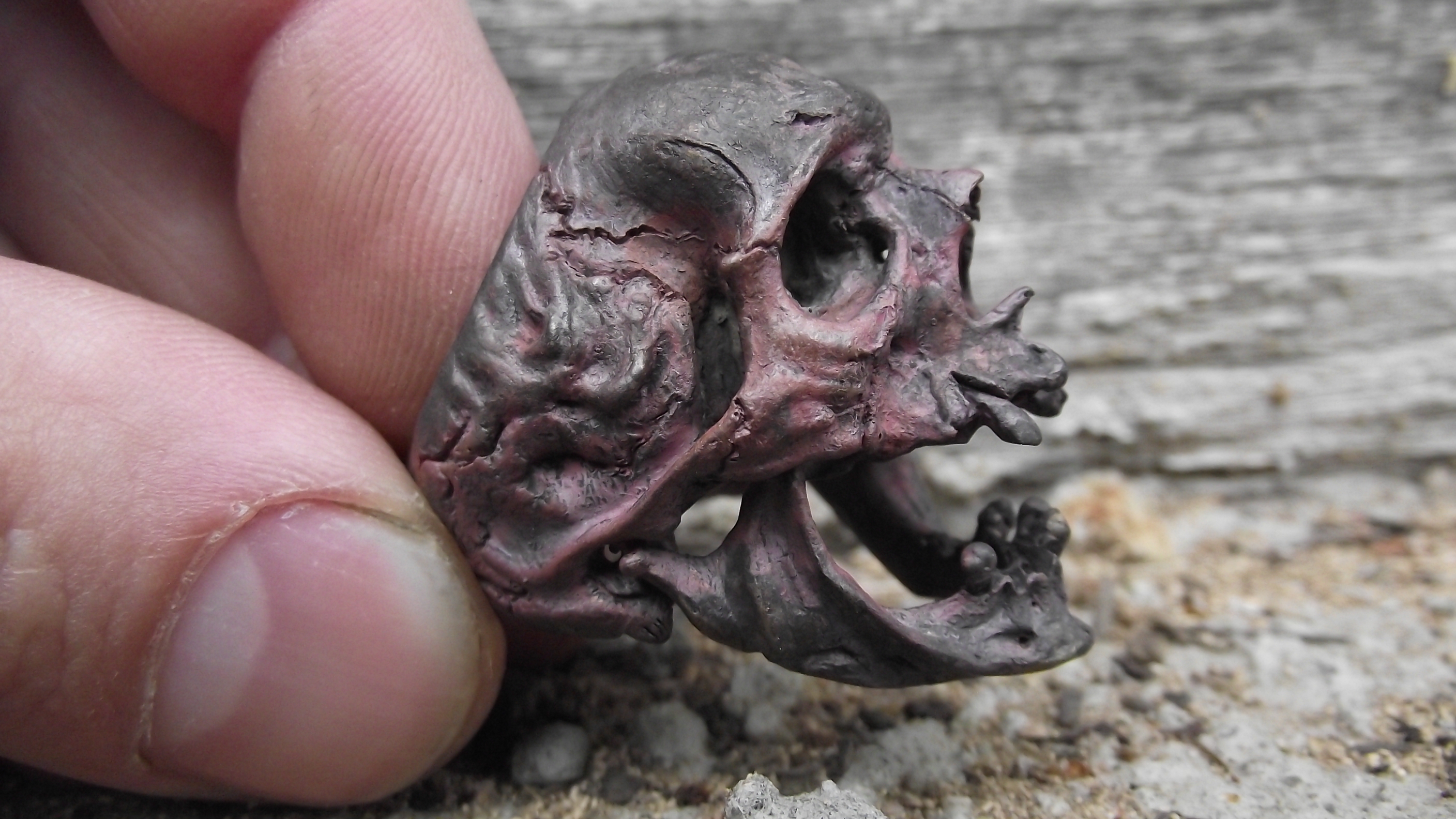Skull ring 4