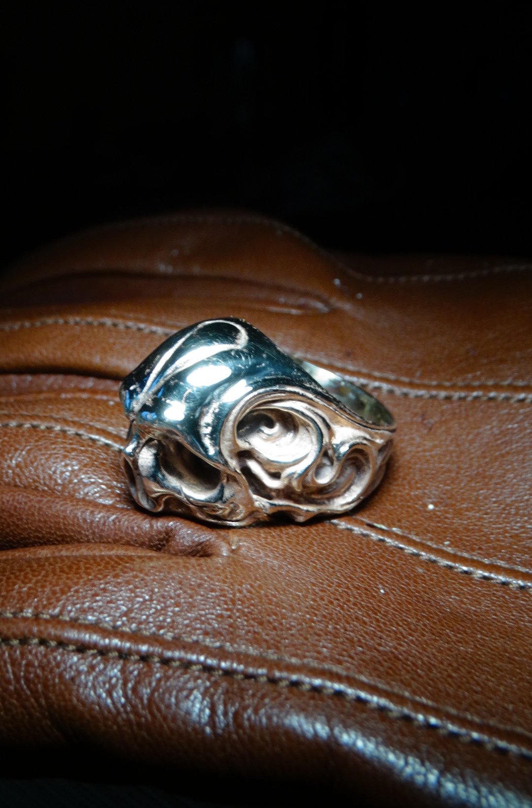 Fantasy skull ring